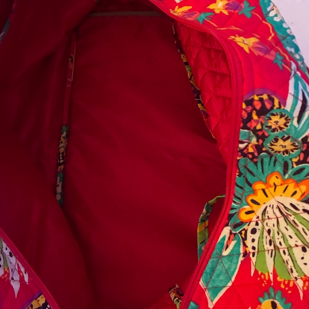 Vera Bradley travel bag